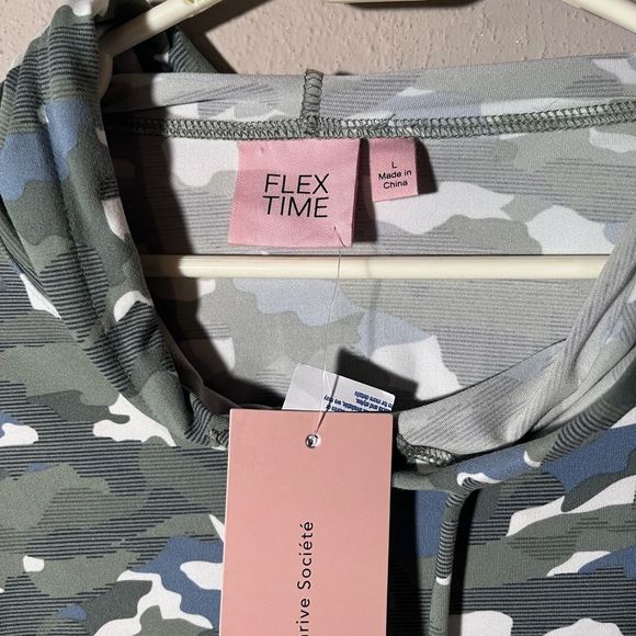 Camo Hoody By Thrive Society Flex Time Soft and Super Stretchy Ling Sleeve - Picture 7 of 7